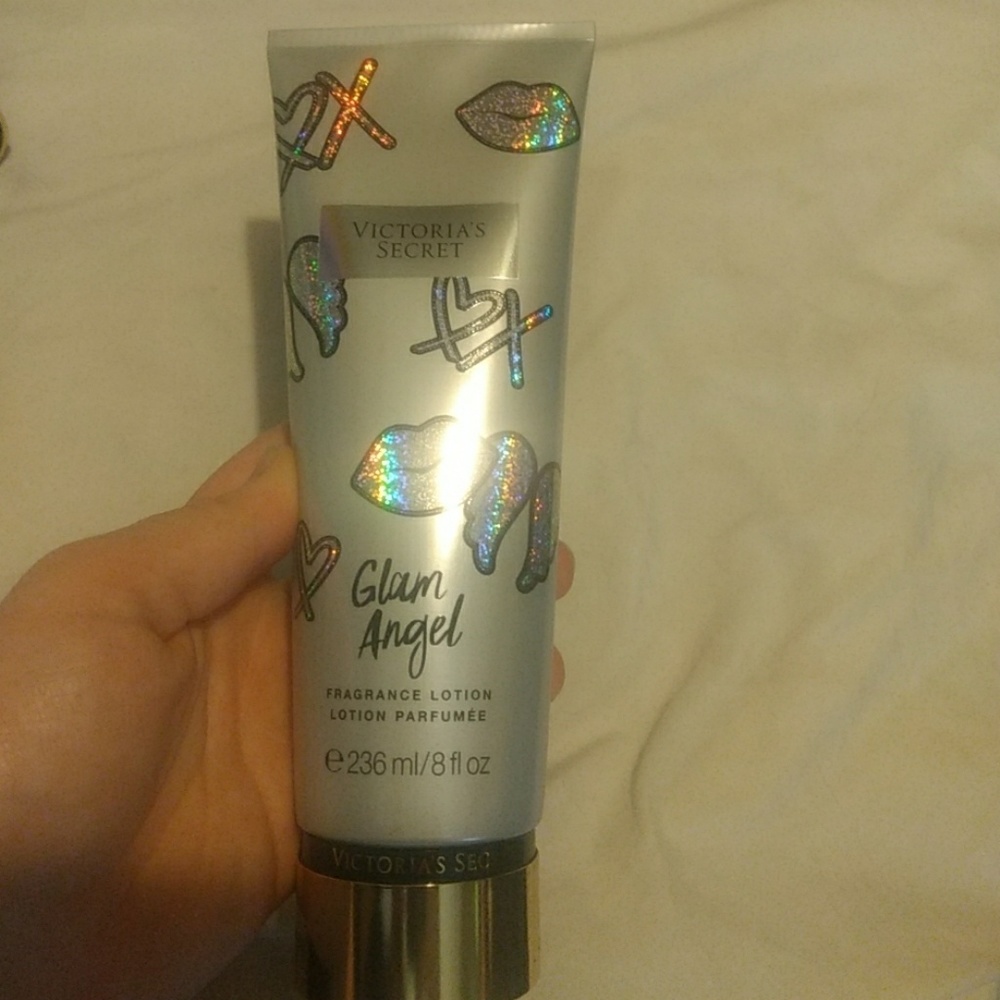Victoria secret lotion